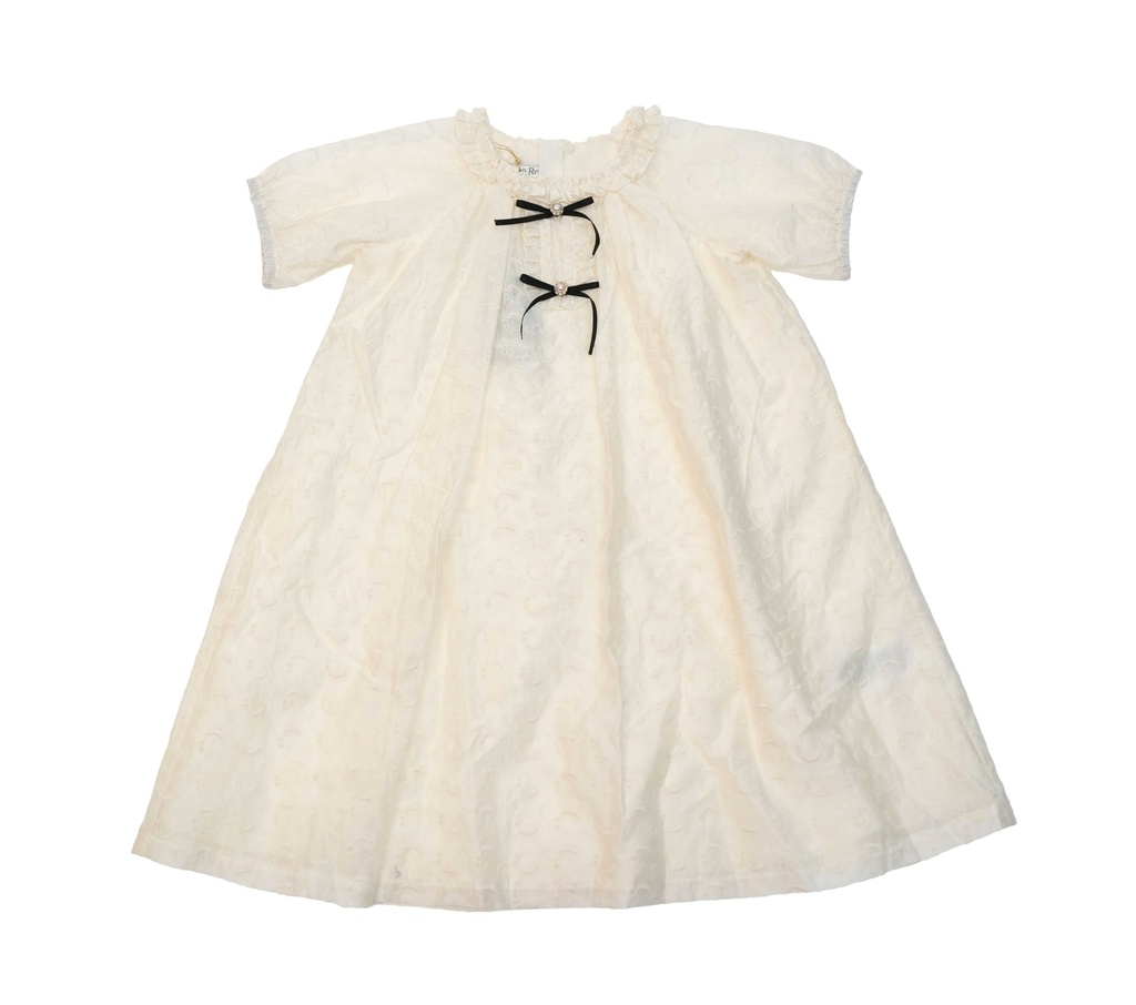 26212 FİYONK DETAYLI BRODE ELBİSE EKRU